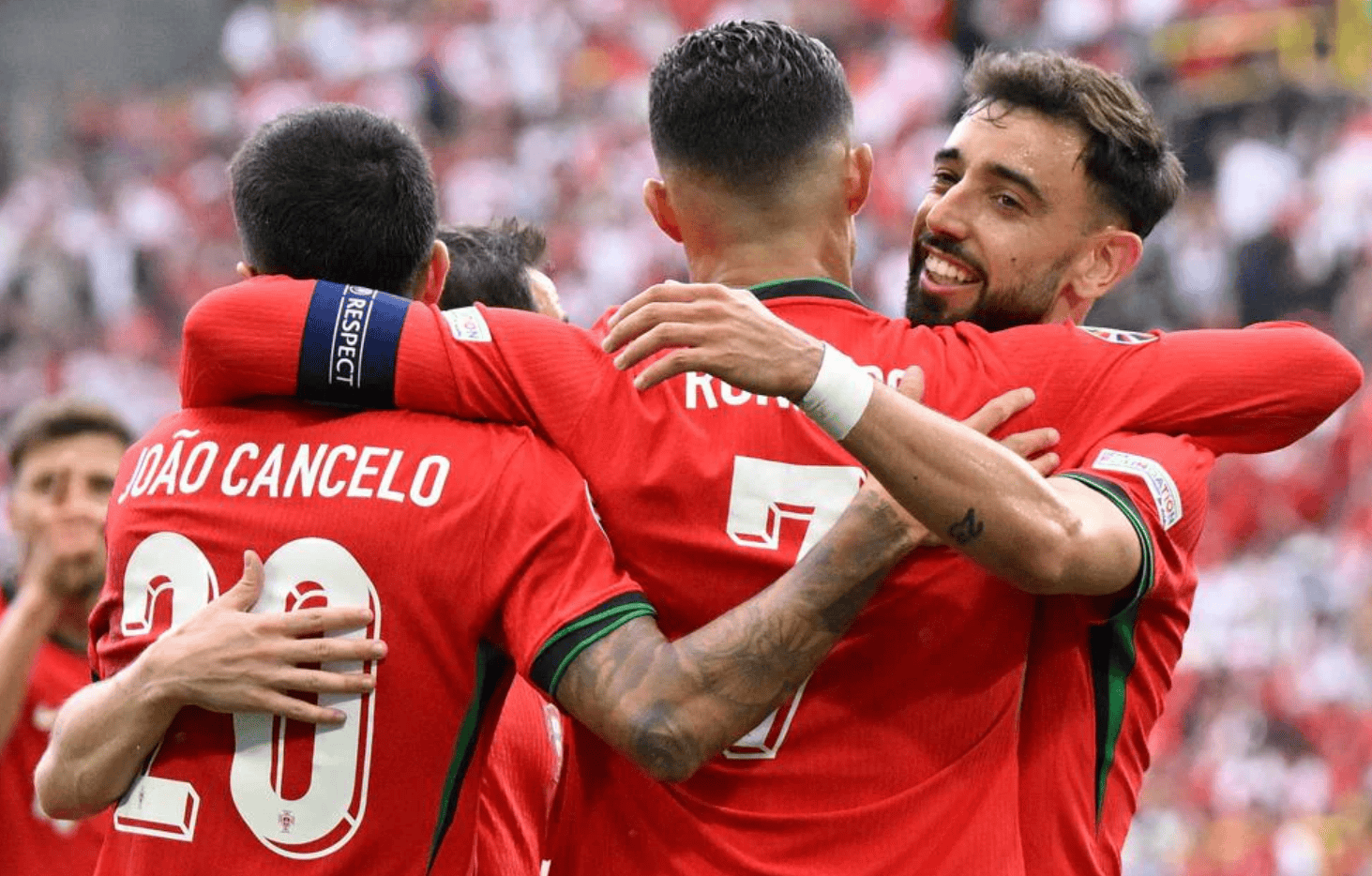 葡萄牙队完胜英格兰队，张本智和统治全场